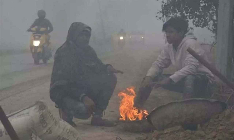 చలి పంజా..వణికిపోతున్న ప్రజలు