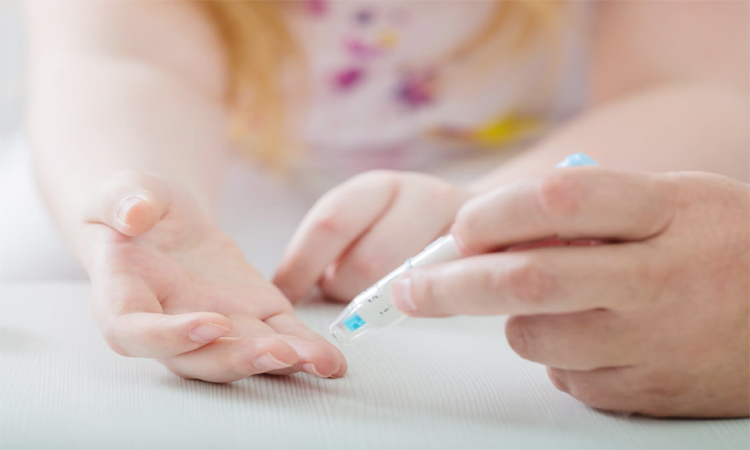 బాల్యంలోనే డయాబెటిస్..కారణాలివే!