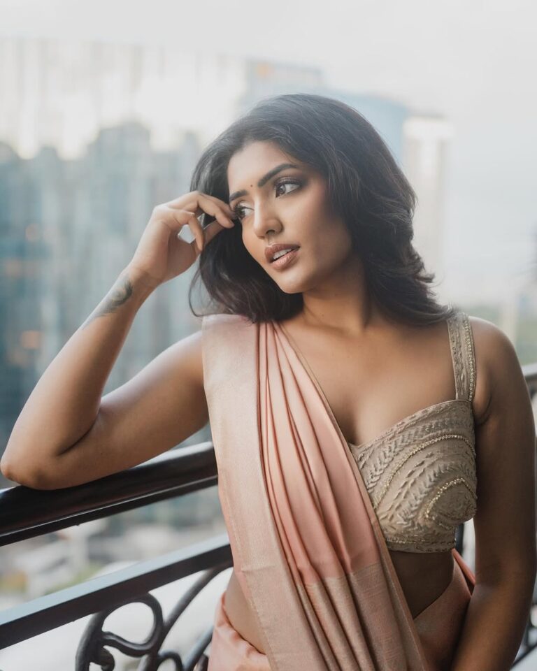 Eesha Rebba  photos stills & images