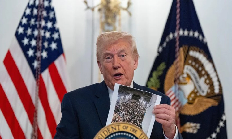 ఆఫ్ఘాన్‌ ప్రయాణీకుల వీసా నిలిపివేత