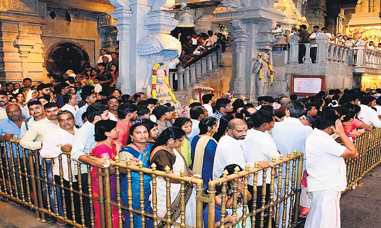 కార్తీక మాసం..యాదాద్రికి భారీ ఆదాయం