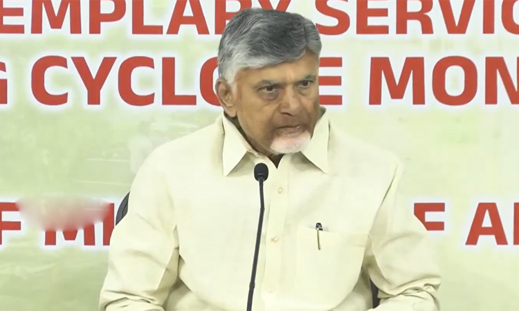 మొంథా ఫైటర్లకు సర్టిఫికెట్లు