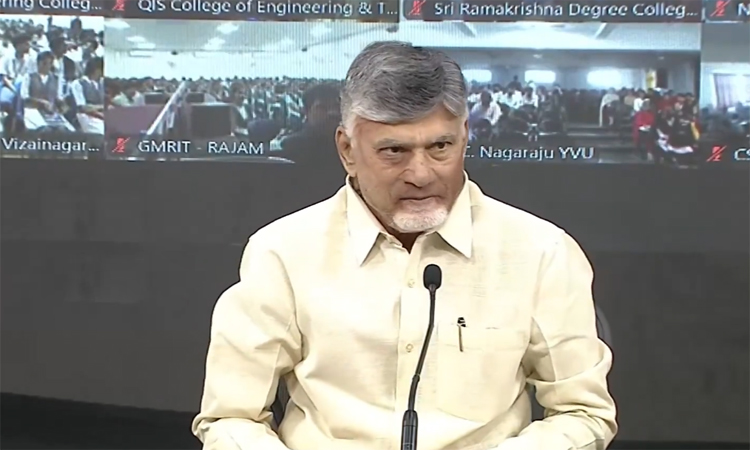 టెక్ విద్యార్ధులతో చంద్రబాబు క్వాంటమ్ టాక్