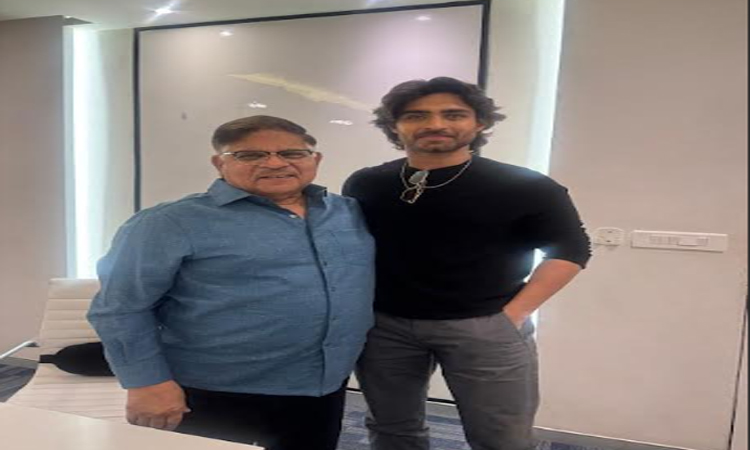 రోషన్‌తో అల్లు అరవింద్ మూవీ!