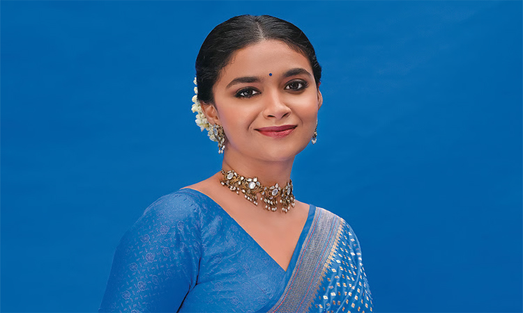 మెగా ఫోన్ పట్టనున్న కీర్తి!