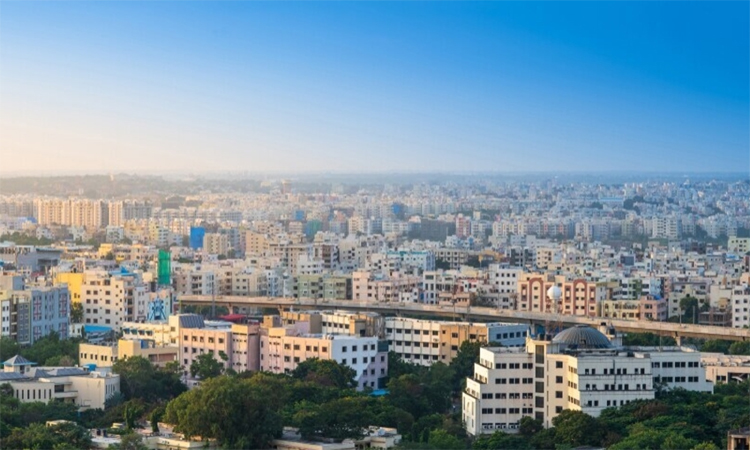 Hyd:రియల్ ఎస్టేట్ డౌన్ ఫాల్