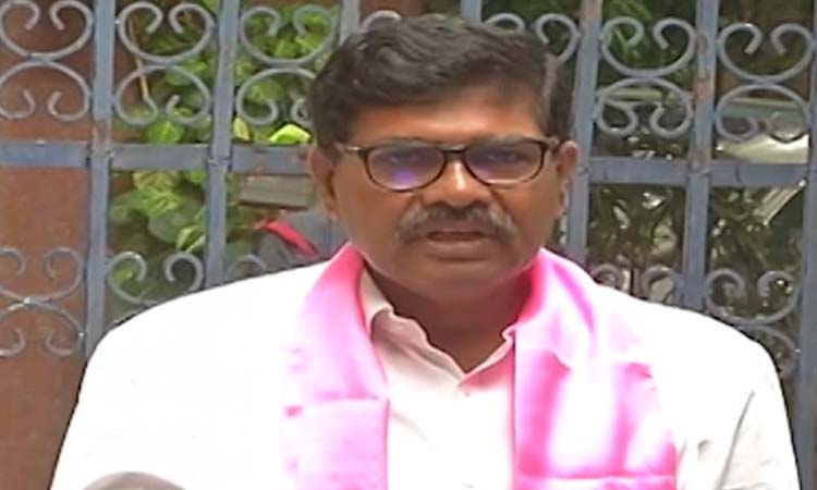 సిట్ విచారణకు కేటీఆర్..న్యాయవాదులను అనుమతించాలి