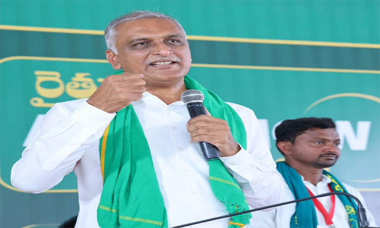 రైతు బడి అగ్రి షోలో మాజీ మంత్రి హరీష్