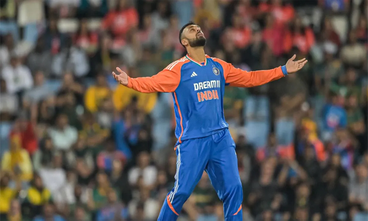 వరుణ్ చక్రవర్తి..పాక్‌పై మ్యాజిక్ చేస్తాడా?