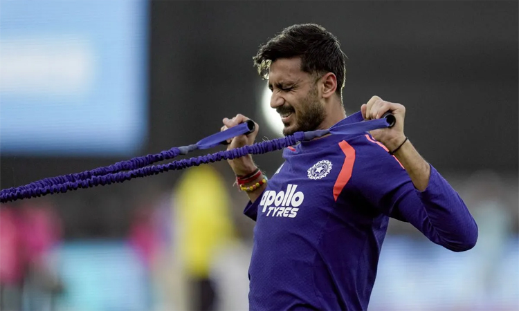 అక్షర్ పటేల్ ఎంపిక కాకపోవడంపై వివాదం!