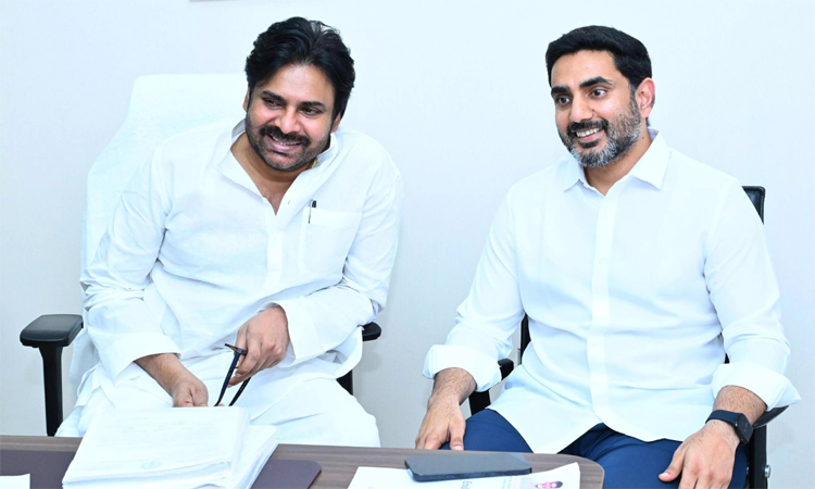 టీడీపీ ఆవిర్భావం..పవన్ ట్వీట్