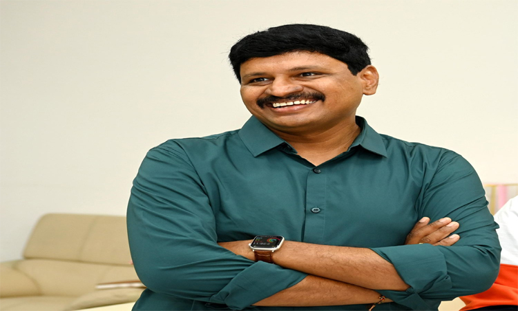 మాజీ ఎంపీ సంతోష్ కుమార్‌కు గ్లోబల్ గ్రీన్ ఐకాన్ పురస్కారం