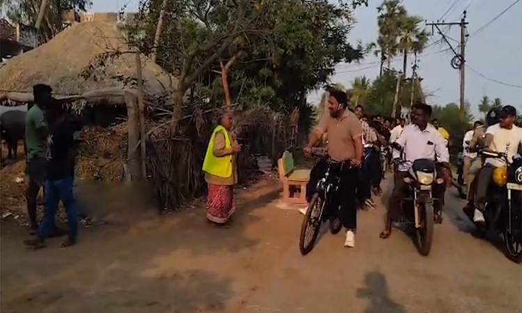 టీడీపీ ఎమ్మెల్యే..పల్లెబాట