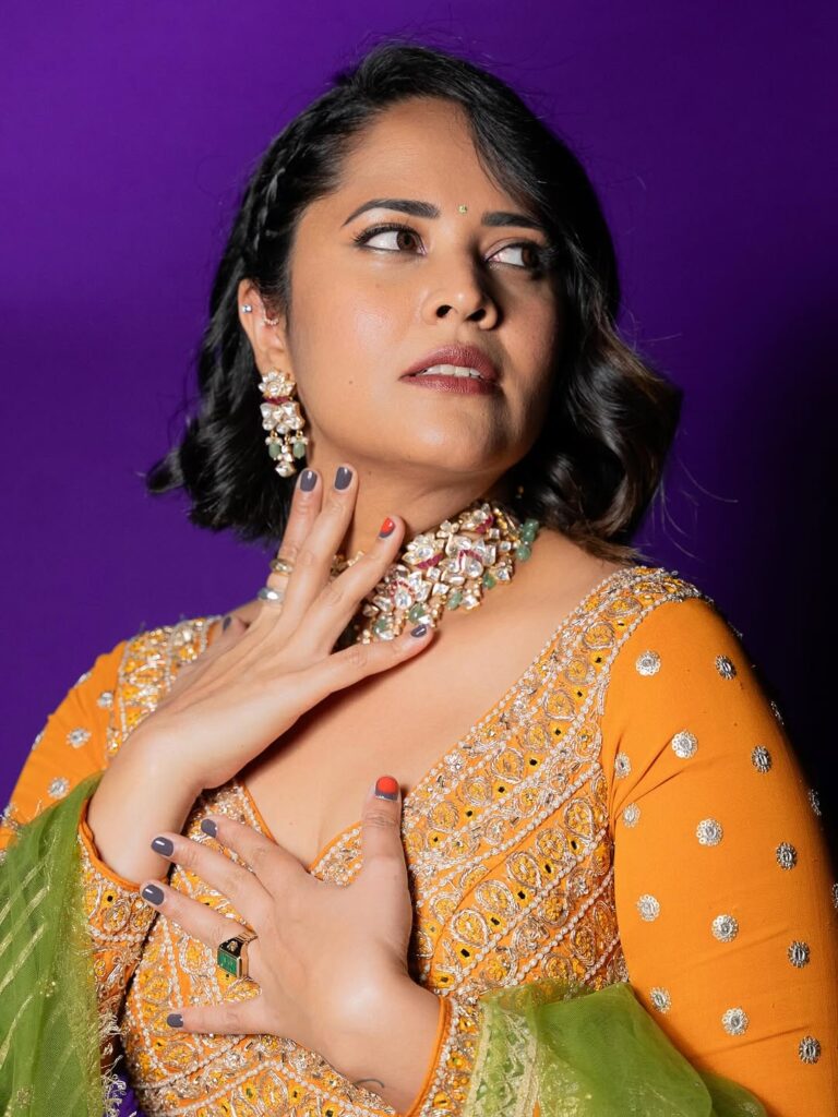 anasuya bharadwaj cute stills