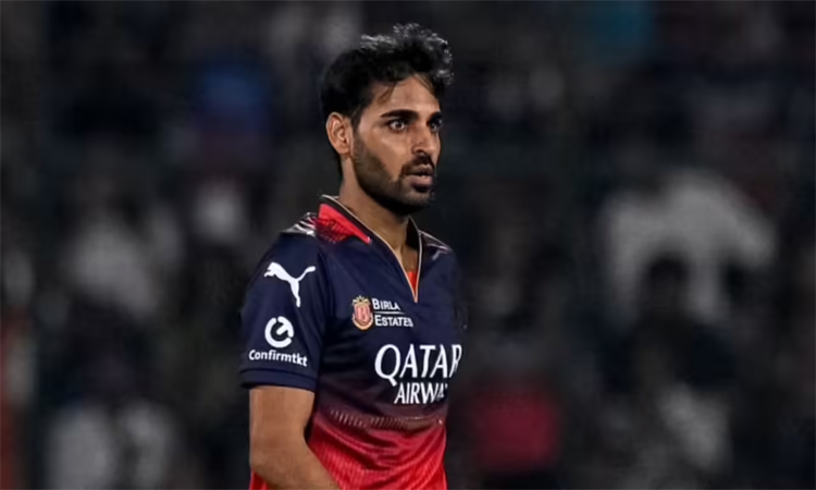 భువి.. భారత్ అత్యుత్తమ బౌలర్‌!