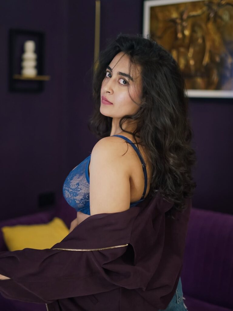 Jinal Joshi Photos