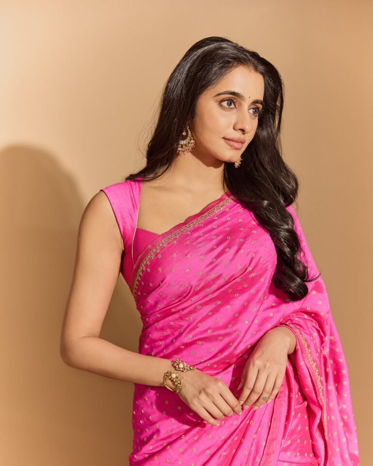 Manasa Choudhary Stylish Look