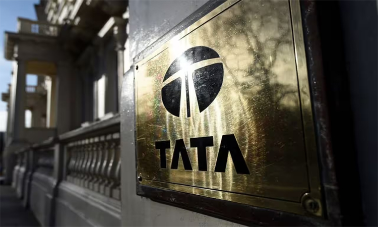 టాటా గ్రూప్‌కు ఆర్‌బీఐ షాక్