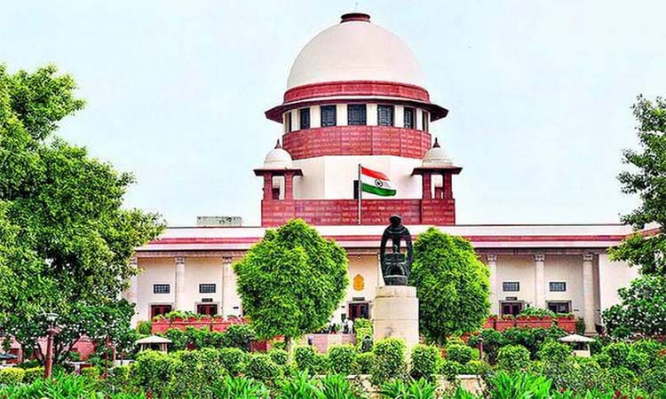 మతపరమైన విద్యా సంస్థలపై సుప్రీంలో పిల్