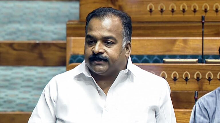 ఎల్‌పీజీ ధర పెంపుపై ఠాగూర్ ఫైర్