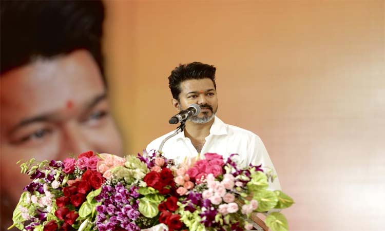 విజయ్ ముందున్న ఆప్షన్స్ ఇవే!