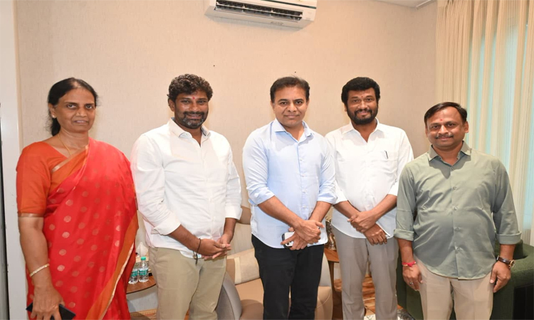 కేటీఆర్‌ను కలిసిన బాల్క సుమన్