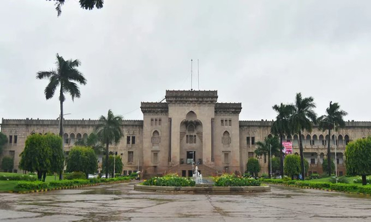 OU పేపర్ కరెక్షన్‌లో అవకతవకలు