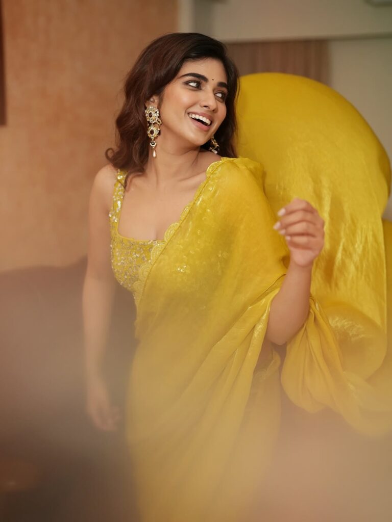 pragya nagra stunning in yellow