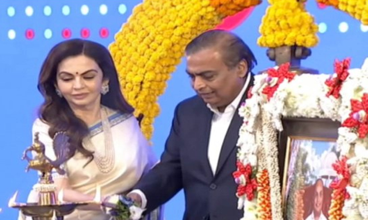 జియో ఐపీవోపై అంబానీ
