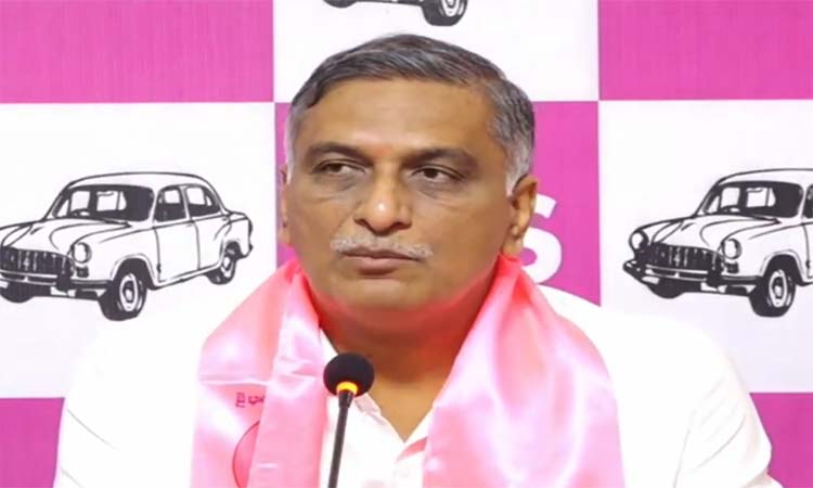 కత్తి ఆంధ్రావాడిది..కానీ పొడిచేది తెలంగాణోడు
